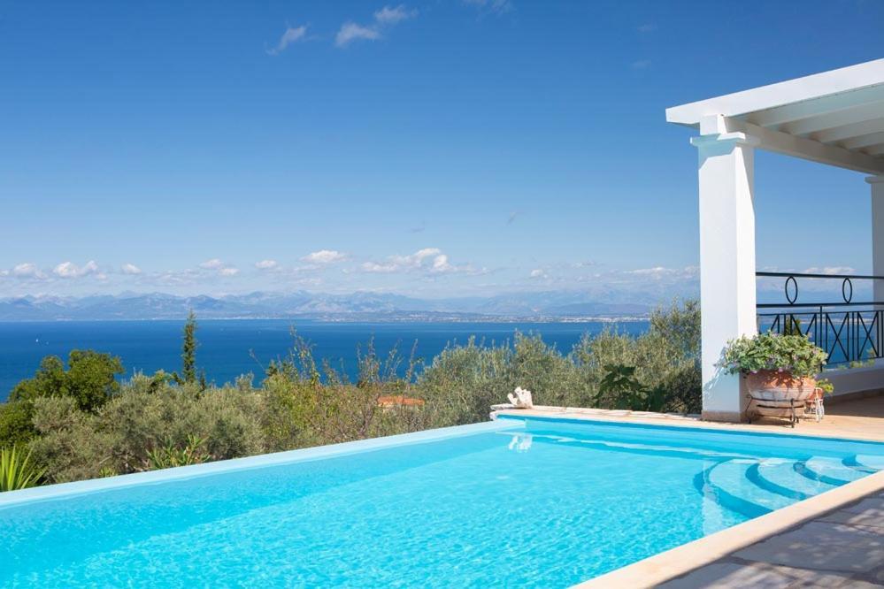 Villa Belvedere Verde Tsoukaládhes Extérieur photo